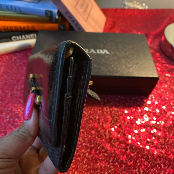 Authentic Prada Vitello Calf Skin Leather Continental Bow Wallet - Picture 15 of 15